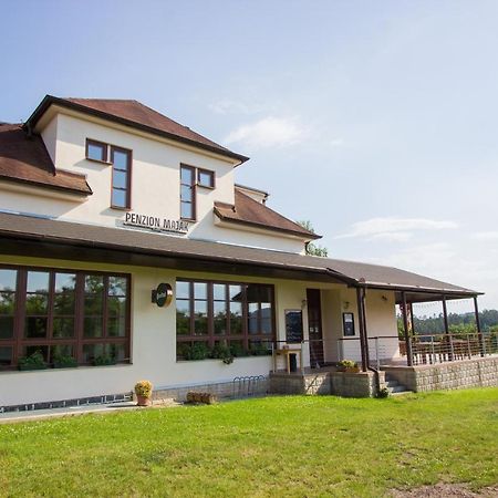 Penzion Majak Dublovice Ngoại thất bức ảnh