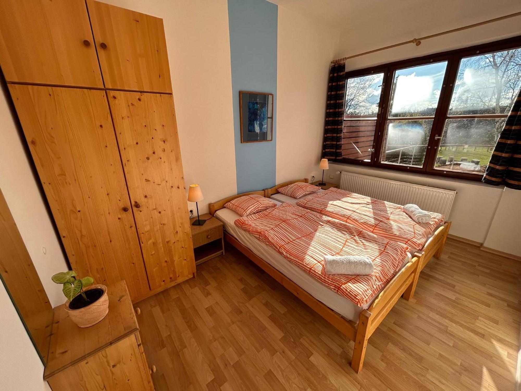Penzion Majak Dublovice Ngoại thất bức ảnh